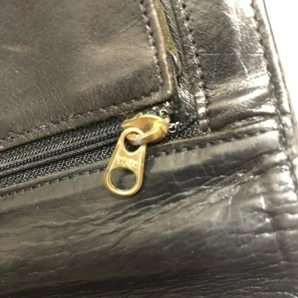 Coach black leather vintage wallet
